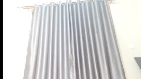 Snapshot of lustyluna02 chatting on 02-22-26, 04:27 angel online show from 02-22-26, 04:27