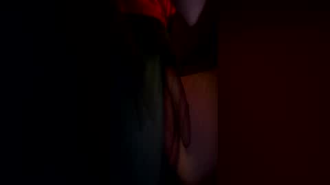 Snapshot of luv_2_master_bate chatting on 07-08-26, 04:17 luv_2_master_bate online show from 07-08-26, 04:17