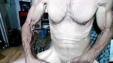 Snapshot of luvdezire chatting on 09-09-25, 04:34 Peter Jacksone online show from 09-09-25, 04:34