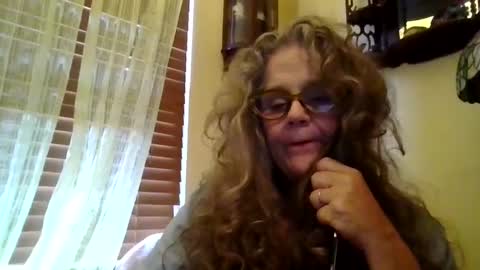 LuvMeDestinee online show from 09-16-25, 01:56