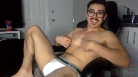 Snapshot of luvrboy77 chatting on 06-13-26, 06:11 luvrboy77 online show from 06-13-26, 06:11