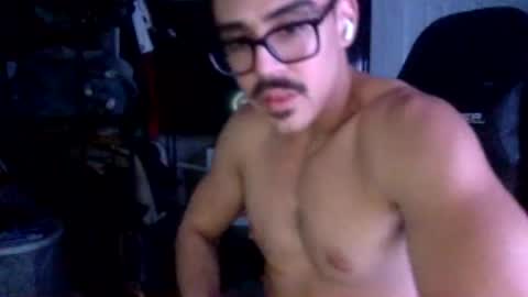 Snapshot of luvrboy77 chatting on 06-19-26, 06:51 luvrboy77 online show from 06-19-26, 06:51