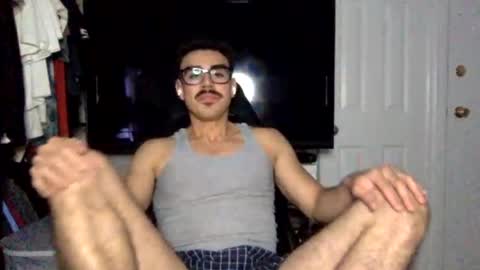 Snapshot of luvrboy77 chatting on 07-04-26, 06:08 luvrboy77 online show from 07-04-26, 06:08