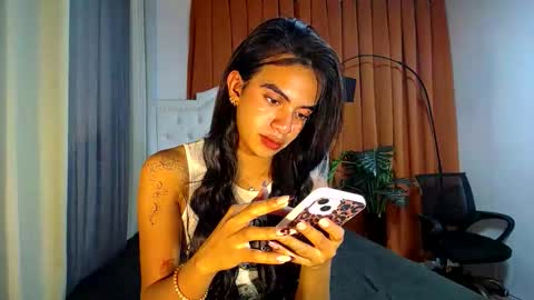 luvrr_trixie online show from 02-09-26, 12:20