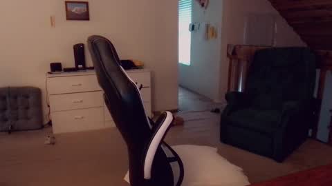 Britney online show from 02-20-25, 10:15