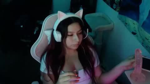 luvvespie online show from 11-26-25, 10:44