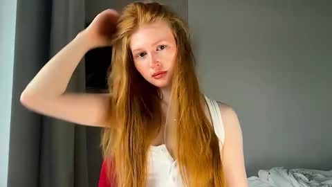 Snapshot of lux_angel chatting on 05-29-26, 12:41 lux_angel online show from 05-29-26, 12:41