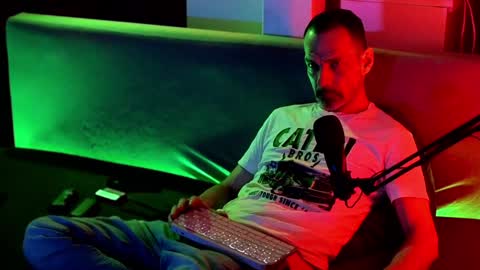 Snapshot of lux_dei chatting on 01-18-25, 03:38 Im a - CAMGUY YOU LIKE to FUCK online show from 01-18-25, 03:38