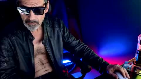 Snapshot of lux_dei chatting on 01-06-26, 12:58 Im a - CAMGUY YOU LIKE to FUCK online show from 01-06-26, 12:58