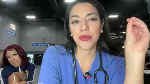 luxcher22 online show from 10-26-25, 05:52