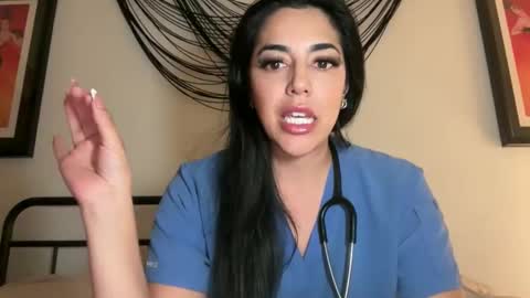 luxcher22 online show from 04-15-26, 03:46