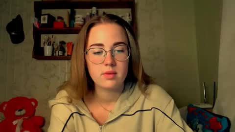 Katie online show from 10-12-25, 03:55