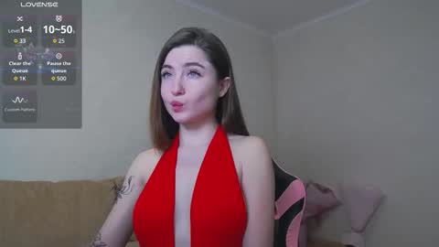 Snapshot of luxuryalma18 chatting on 02-20-26, 06:26 Alma online show from 02-20-26, 06:26