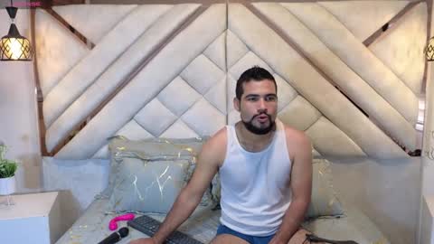 Lesly And Arnold online show from 01-29-25, 12:24