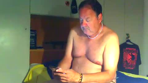 Snapshot of luxx72boy chatting on 07-14-26, 03:11 luxx72boy online show from 07-14-26, 03:11