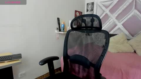 Lux online show from 03-11-26, 12:55