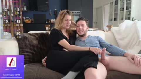 Snapshot of luxymin chatting on 01-10-25, 09:23 Luxymin online show from 01-10-25, 09:23