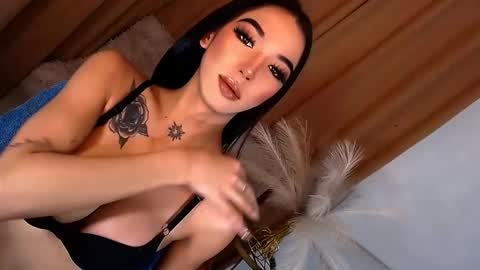 Snapshot of luxywilson chatting on 12-12-24, 05:20 luxy online show from 12-12-24, 05:20