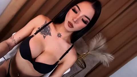 Snapshot of luxywilson chatting on 01-10-25, 06:53 luxy online show from 01-10-25, 06:53