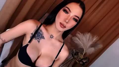 Snapshot of luxywilson chatting on 01-11-25, 06:14 luxy online show from 01-11-25, 06:14