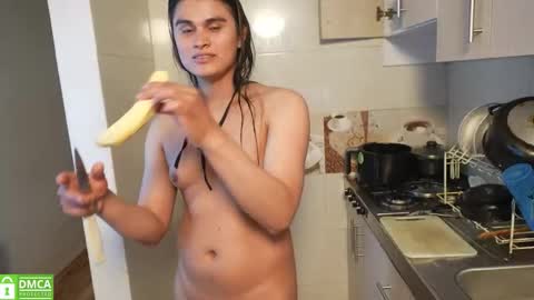 Snapshot of luz_celeste_ chatting on 10-27-25, 09:52 Luz online show from 10-27-25, 09:52