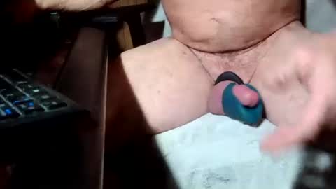 Snapshot of lv2jerko1 chatting on 10-29-25, 12:57 Lv2jerko1 online show from 10-29-25, 12:57