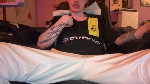 lwooda online show from 02-24-26, 09:07