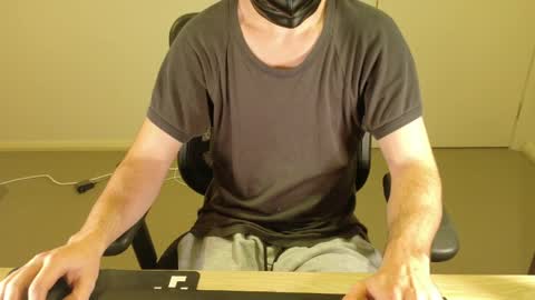 lxgxnd99 online show from 05-23-26, 01:48