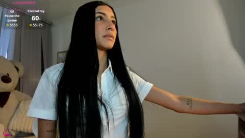 Snapshot of lya_brown chatting on 05-14-26, 11:28 lya_brown online show from 05-14-26, 11:28