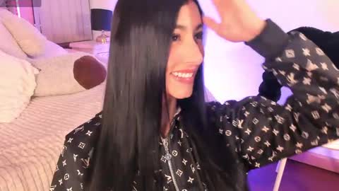 Snapshot of lya_brown chatting on 06-04-26, 11:05 lya_brown online show from 06-04-26, 11:05
