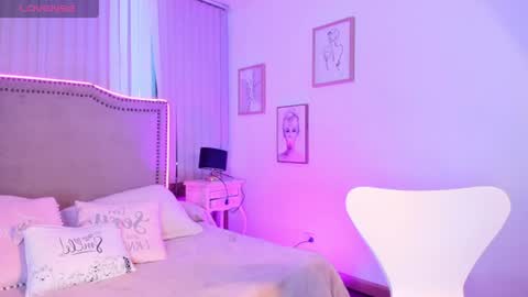 Snapshot of lya_brown chatting on 07-07-26, 12:09 lya_brown online show from 07-07-26, 12:09