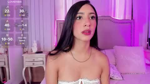 Snapshot of lya_brown chatting on 07-22-26, 11:35 lya_brown online show from 07-22-26, 11:35