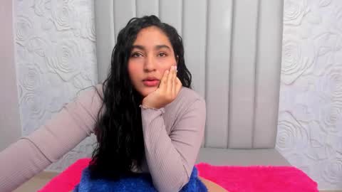 LYA DUBOIS  online show from 02-03-26, 11:59