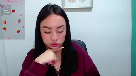 Snapshot of lya_levine chatting on 02-26-25, 03:08 Lya online show from 02-26-25, 03:08