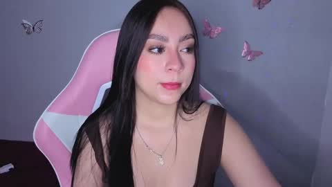 Snapshot of lya_levine chatting on 10-02-25, 09:38 Lya online show from 10-02-25, 09:38