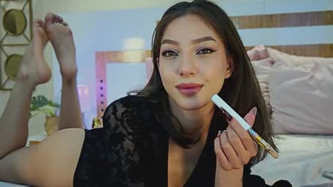 Snapshot of lyahaven chatting on 01-24-25, 06:25 Lya Haven online show from 01-24-25, 06:25