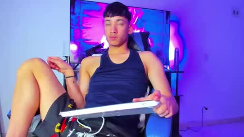 Lyam online show from 03-17-26, 05:22