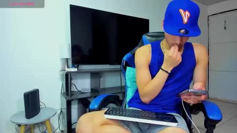 Lyam online show from 05-27-26, 09:23