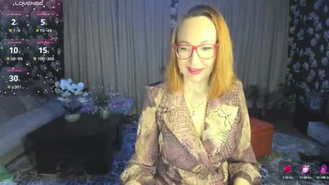 Snapshot of lyboff72 chatting on 03-08-25, 01:28 lybava online show from 03-08-25, 01:28