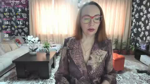 Snapshot of lyboff72 chatting on 03-08-25, 07:38 lybava online show from 03-08-25, 07:38