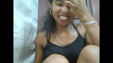 Snapshot of lydialarin chatting on 02-26-25, 03:41 Lydiah online show from 02-26-25, 03:41