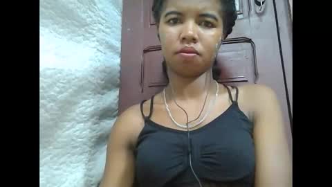 Snapshot of lydialarin chatting on 02-26-25, 09:05 Lydiah online show from 02-26-25, 09:05