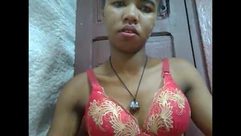 Snapshot of lydialarin chatting on 03-02-25, 03:24 Lydiah online show from 03-02-25, 03:24