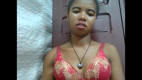 Snapshot of lydialarin chatting on 03-02-25, 06:27 Lydiah online show from 03-02-25, 06:27