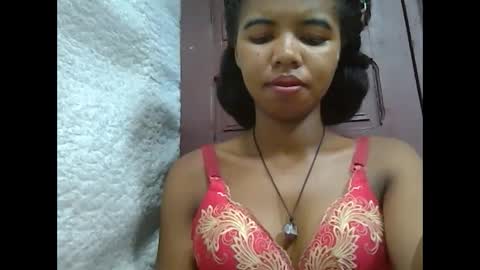 Snapshot of lydialarin chatting on 03-02-25, 10:03 Lydiah online show from 03-02-25, 10:03