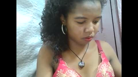 Snapshot of lydialarin chatting on 03-03-25, 02:37 Lydiah online show from 03-03-25, 02:37