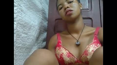 Snapshot of lydialarin chatting on 03-06-25, 03:35 Lydiah online show from 03-06-25, 03:35