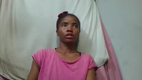 Snapshot of lydie856696 chatting on 05-13-26, 06:00 lydie856696 online show from 05-13-26, 06:00