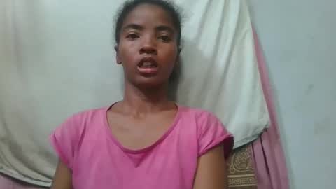 Snapshot of lydie856696 chatting on 05-16-26, 10:58 lydie856696 online show from 05-16-26, 10:58