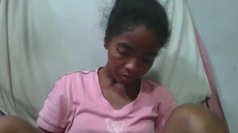 Snapshot of lydie856696 chatting on 05-23-26, 02:54 lydie856696 online show from 05-23-26, 02:54